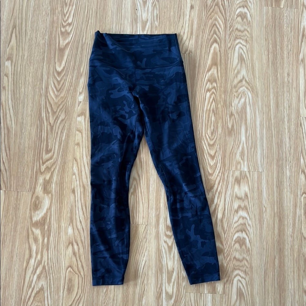 Lululemon Black Camouflage Leggings